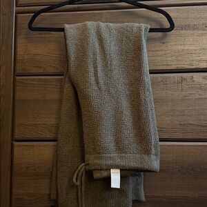 Aerie Knit Wide Leg Pants. This is part of a matching set. Never worn!